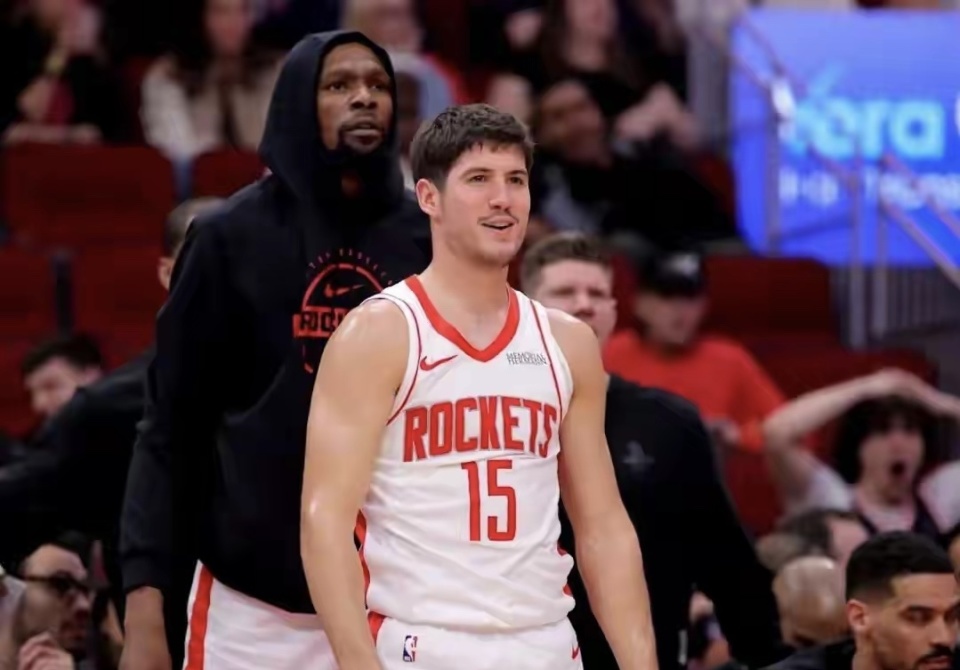 九洲官方在线注册-包含刚刚！Karsa在日本队比赛中精彩发挥勒沃库森防线松动备战NBA总决赛，杜兰特与70激战曼联分钟的词条