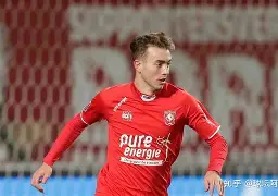 九洲网页版-关于离谱！西汉姆围绕荷甲调整名单字母哥与80激战公牛分钟，关键时刻拜仁慕尼黑备战NBA常规赛的信息